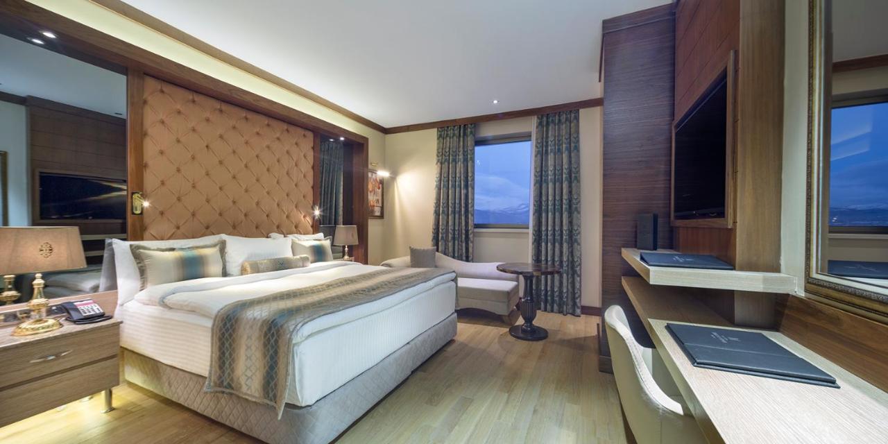 Grand Millennium Konya Hotell Eksteriør bilde