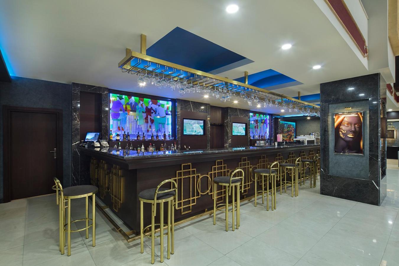 Grand Millennium Konya Hotell Eksteriør bilde
